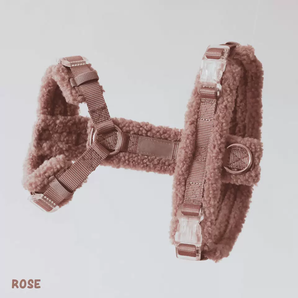 Custom Soft Comfortable Luxury Teddy Bear Pet Harness Vest Custom Design Puppy Dog Fleece Sherpa Dog Harness Rose / XS