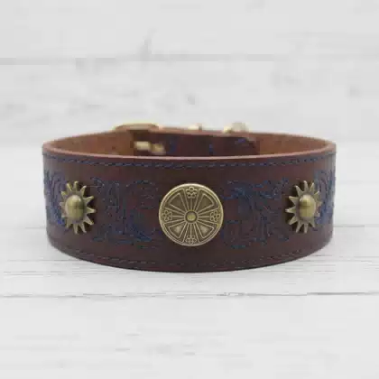 OEM Custom Leather Dog Collar Assorted Rhinestone Crystal Sunburst Metal Studs Rivets Designer Charms Pet Collars Wholesale