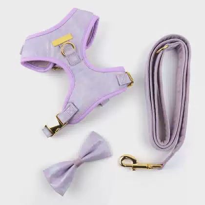 Personalized Pet Accessories Soft Velvet and Laser PU Leather Dog Harness 3 Pieces Set with Custom Metal Logo for Puppy