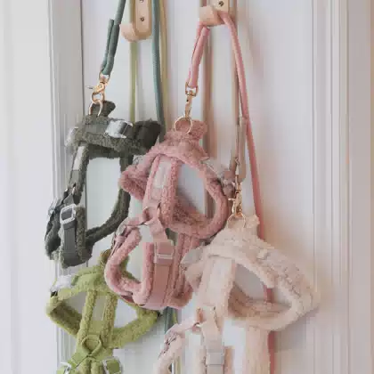 Custom Soft Comfortable Luxury Teddy Bear Pet Harness Vest Custom Design Puppy Dog Fleece Sherpa Dog Harness